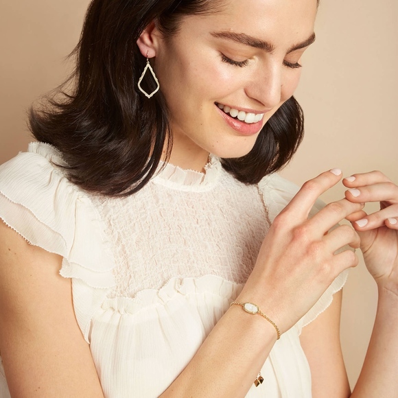 KENDRA SCOTT Sophia Drop Earrings In Rose Gold - Picture 4 of 4